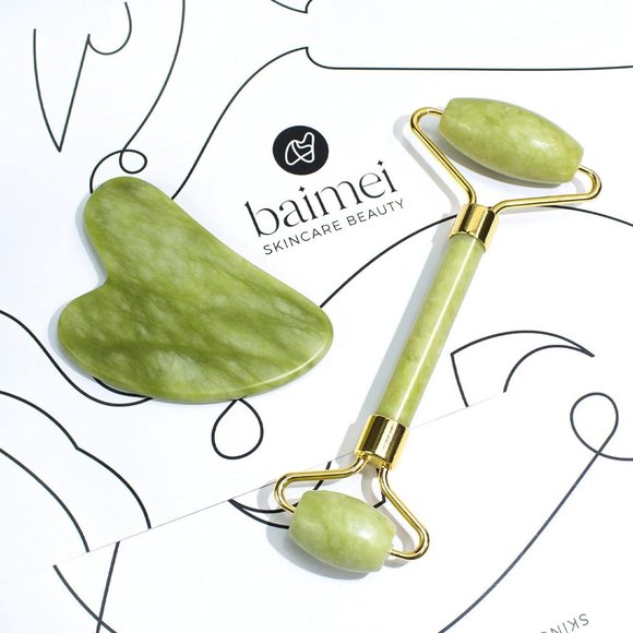Women Green Face Roller and Gua Sha Set for Skin Care Routine Self Care - Picture 13 of 13